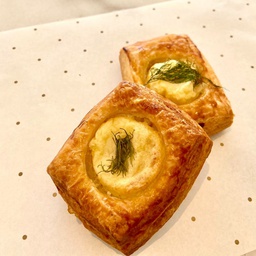 Spinach Cheese Danish